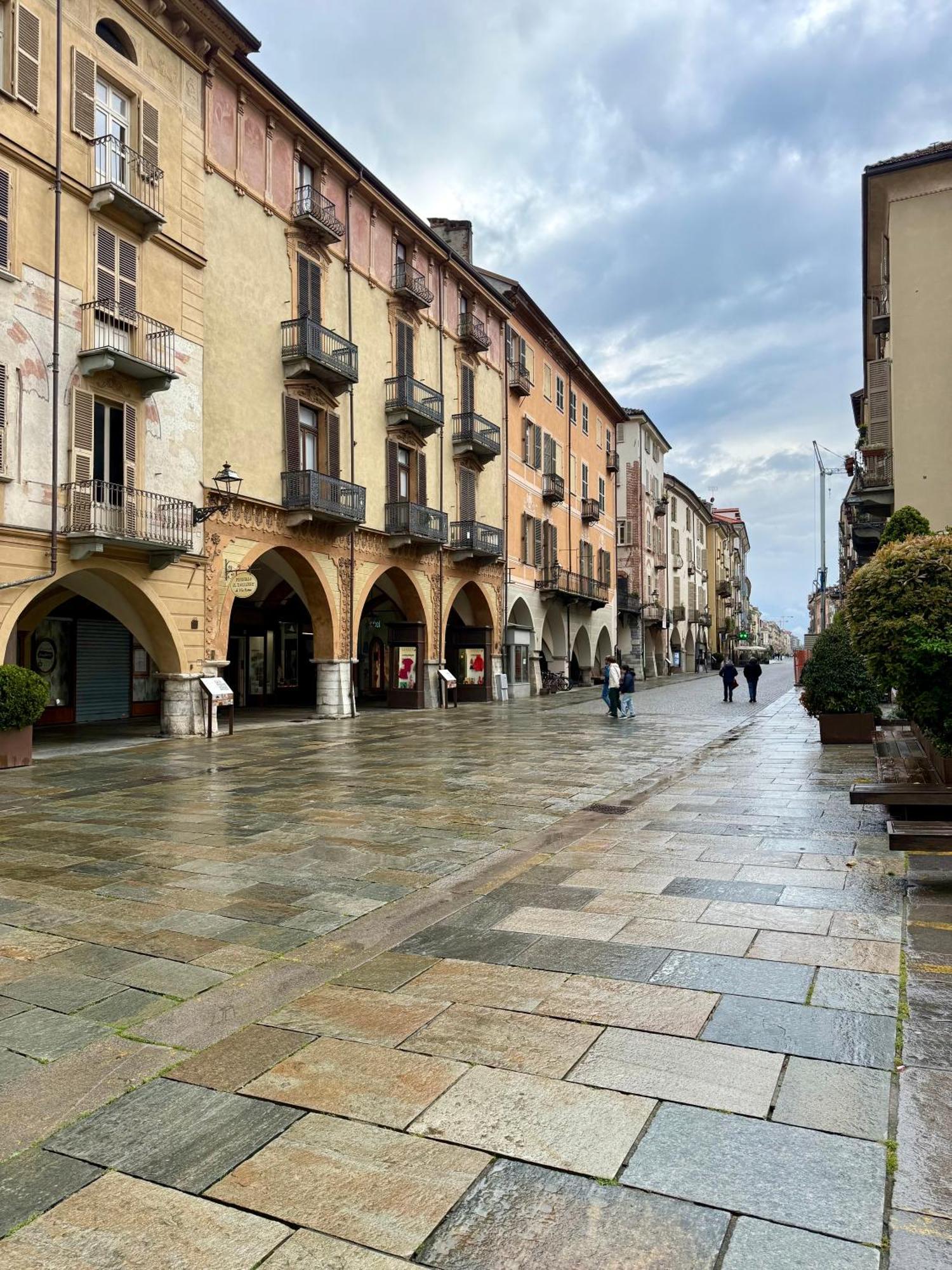 La Loggia Dei Mercanti Cuneo Zewnętrze zdjęcie